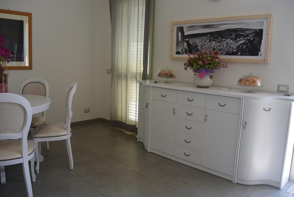 Bed and Breakfast Le Signorine Кава д'Алига Экстерьер фото